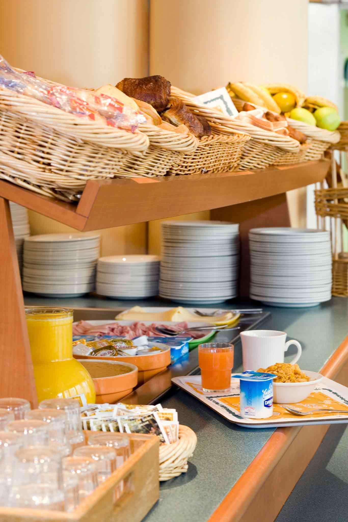 Ibis Paris Gare Du Nord Chateau Landon 10Eme Ngoại thất bức ảnh